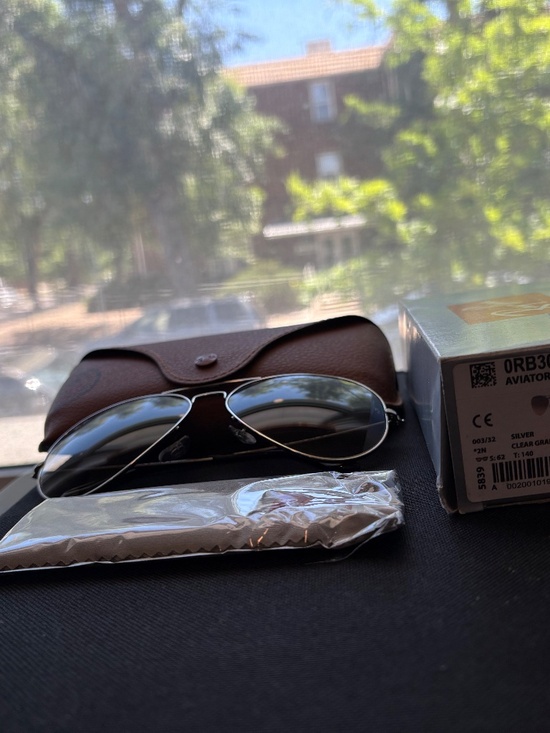 Ray-Ban Aviator Large Metal sunglasses (RB3025) main image 9